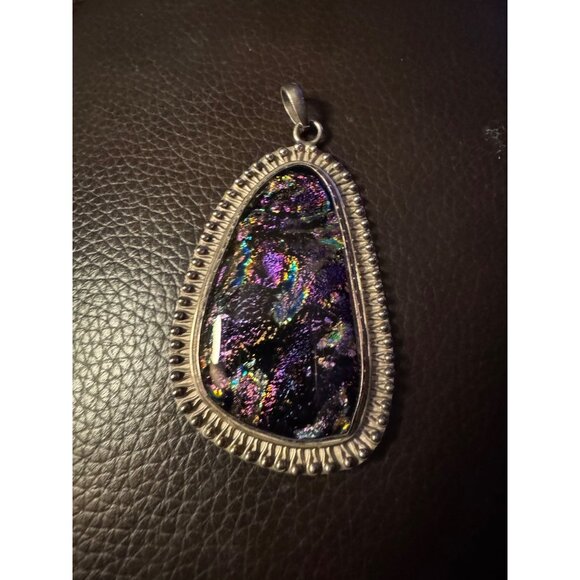 Vintage Jewelry - Sterling Silver Dichroic Glass pendant 34.92g